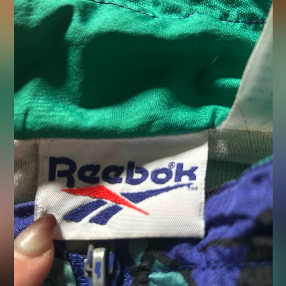 VINTAGE -Reebok Green and Blue Jacket - Picture 3 of 4